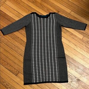 Black and white size Large Just Taylor dress women’s